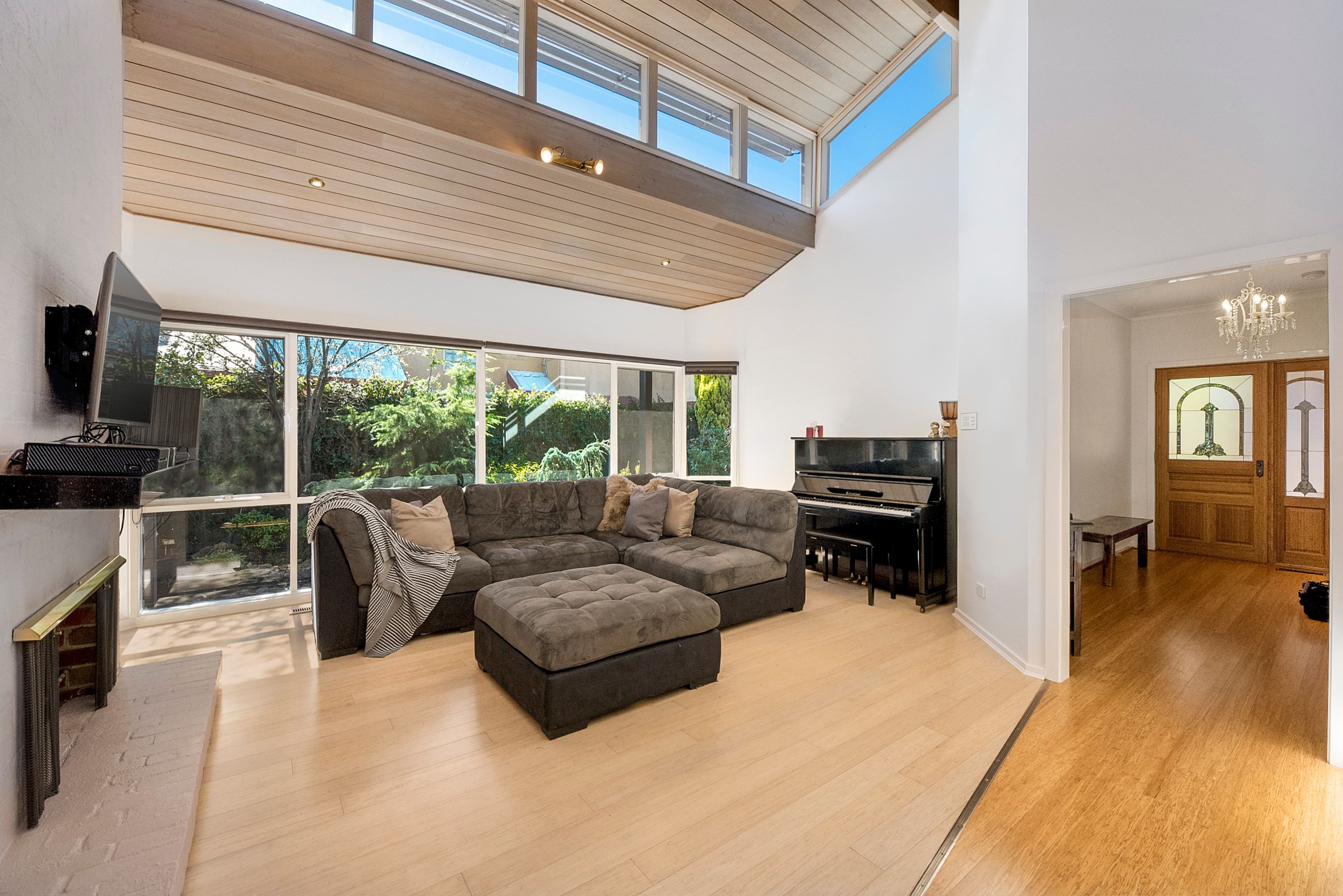 26 Higgins Close, Dingley Village VIC 3172, Dingley Village - Thumbnail 2