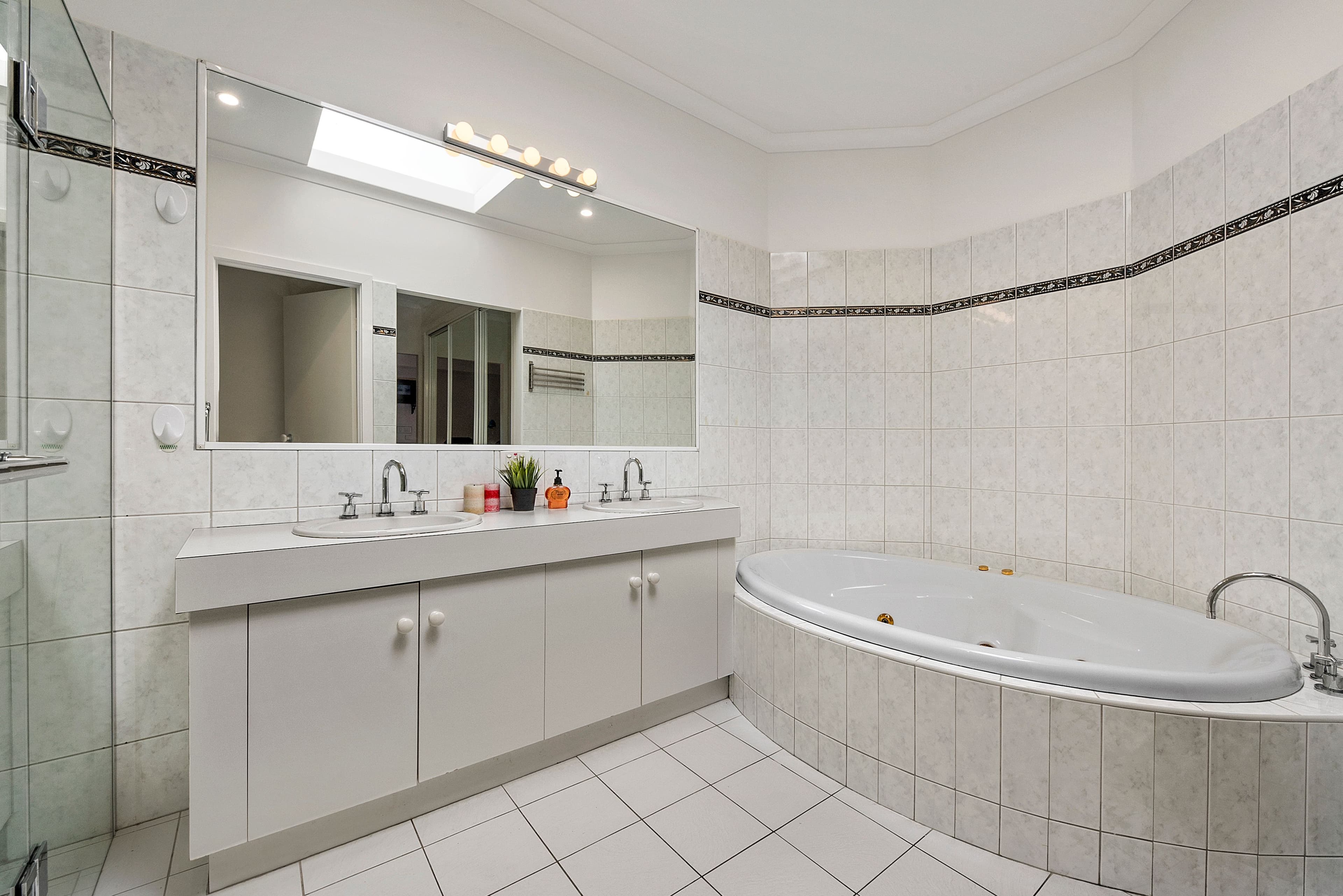 26 Higgins Close, Dingley Village VIC 3172, Dingley Village - Thumbnail 6