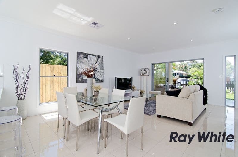 117 Edmondstone Street, NEWMARKET QLD 4051, Newmarket - Thumbnail 2