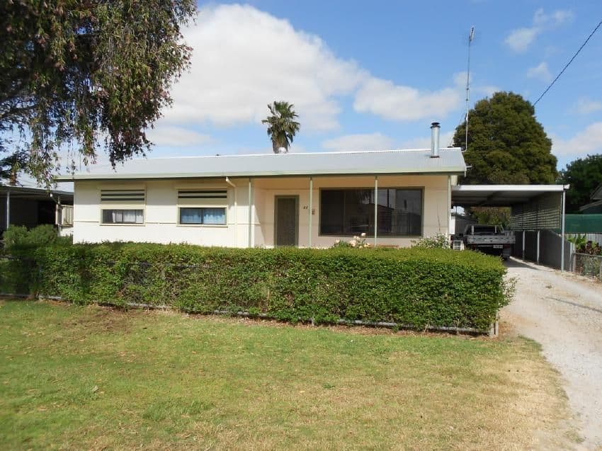 11 English Street, BORDERTOWN SA 5268, Bordertown - Image 1