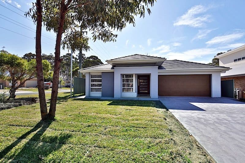 1 Superb Crescent, Callala Bay - Image 1