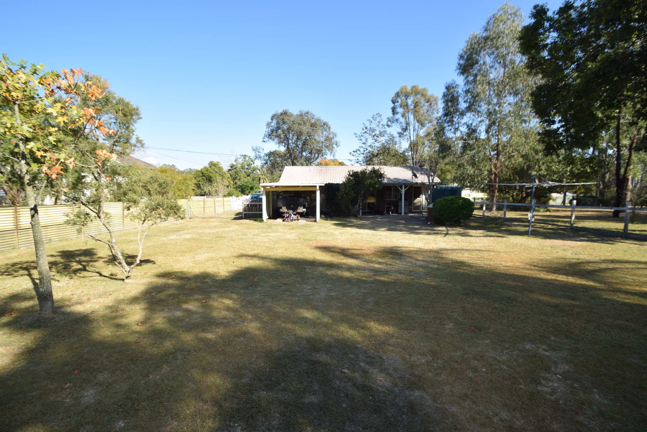 36 Middle Street, Esk QLD 4312, Esk - Thumbnail 4