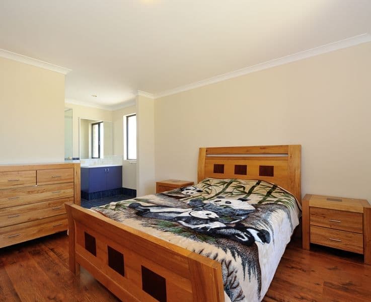 16 Broughton Way, ROCKINGHAM WA 6168, Rockingham - Thumbnail 2