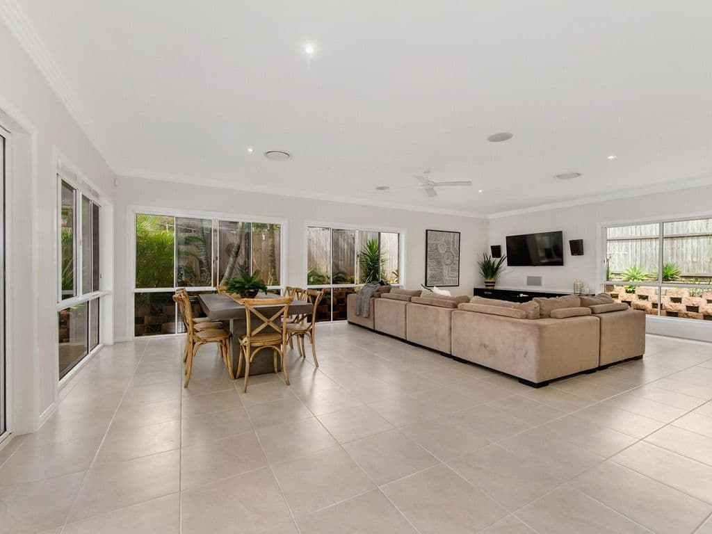 6 Strathford Court, Parkwood QLD 4214, Parkwood - Thumbnail 6