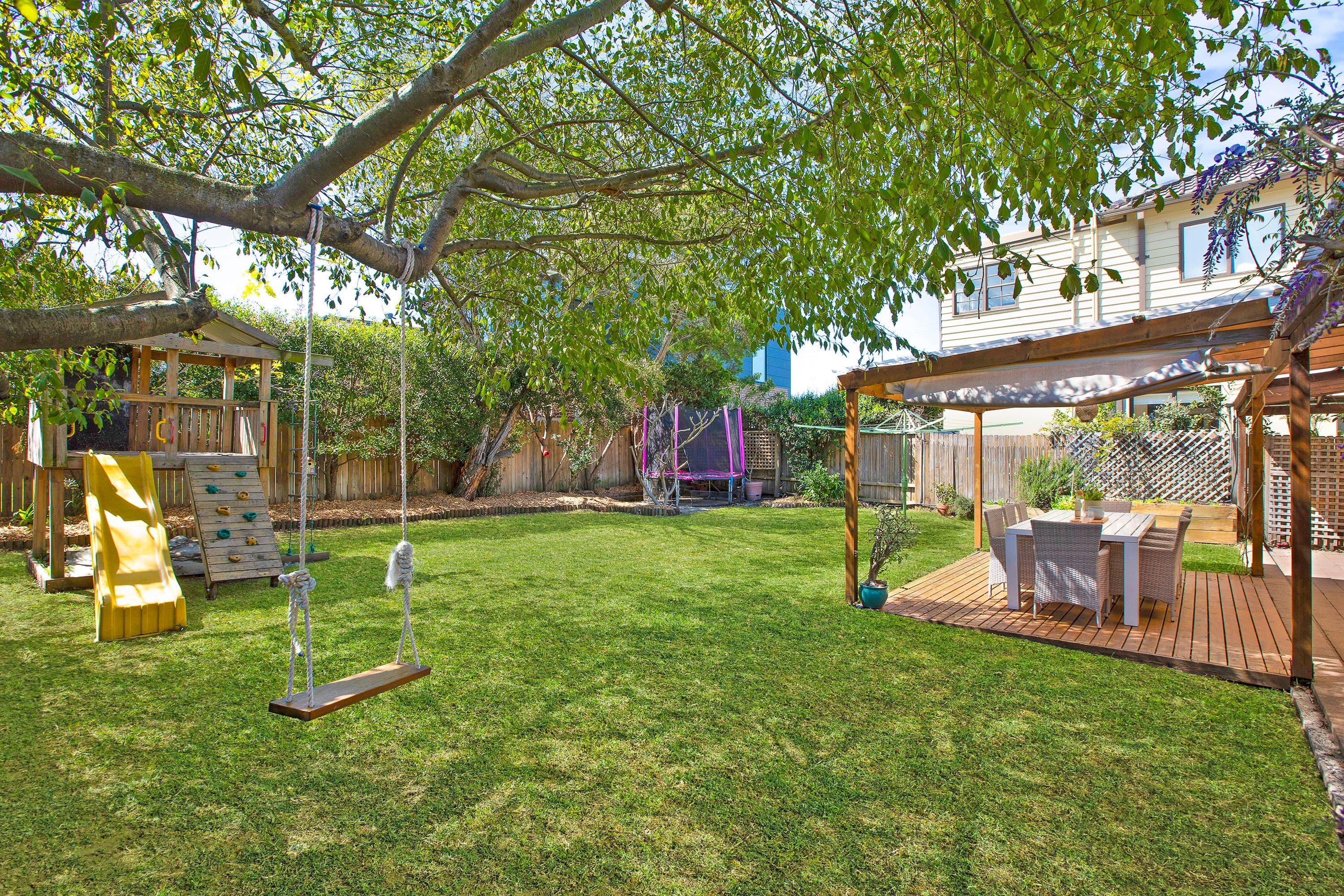 18 Lea Avenue, Russell Lea - Image 1