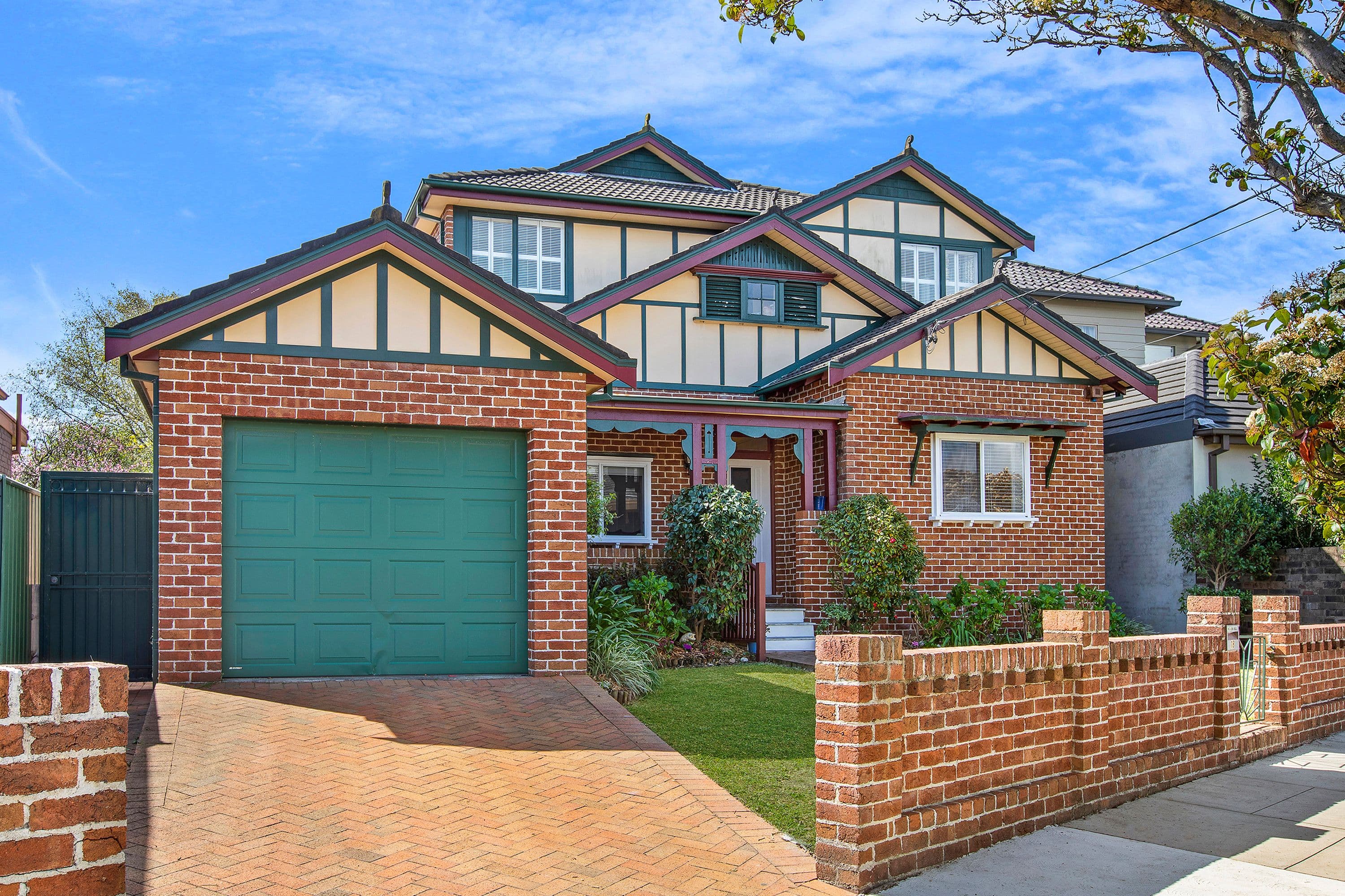 18 Lea Avenue, Russell Lea - Thumbnail 2