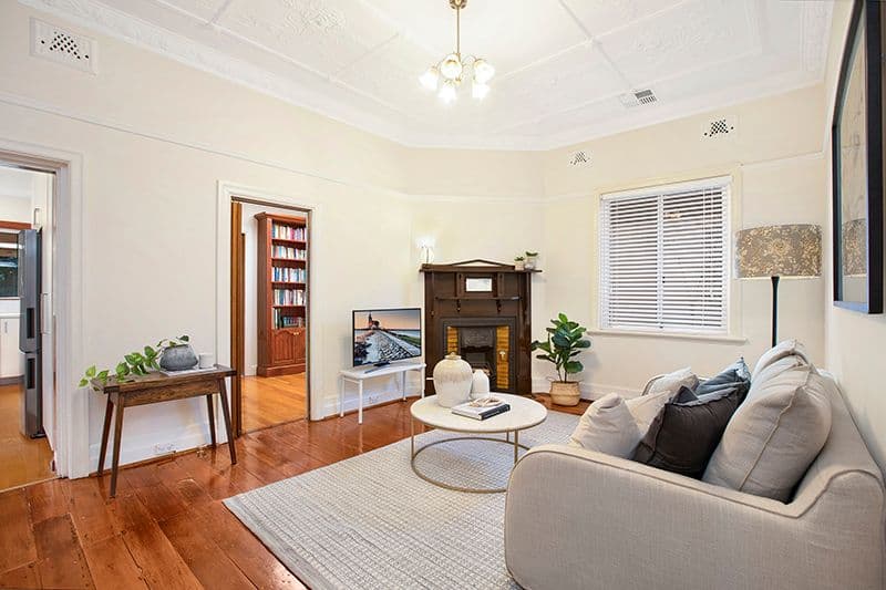 18 Lea Avenue, Russell Lea - Thumbnail 3