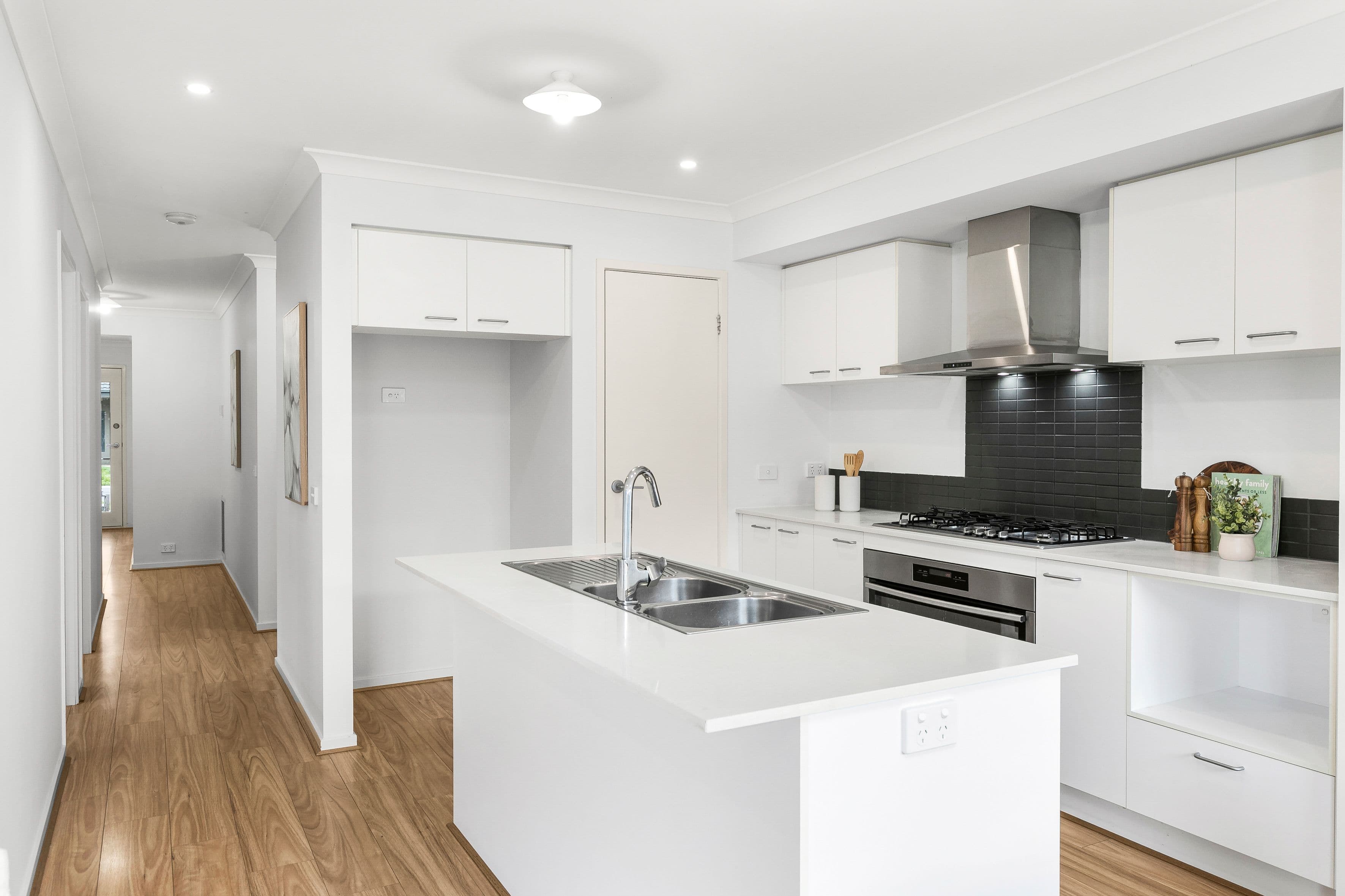 21 Bandicoot Road, Craigieburn VIC 3064, Craigieburn - Thumbnail 3