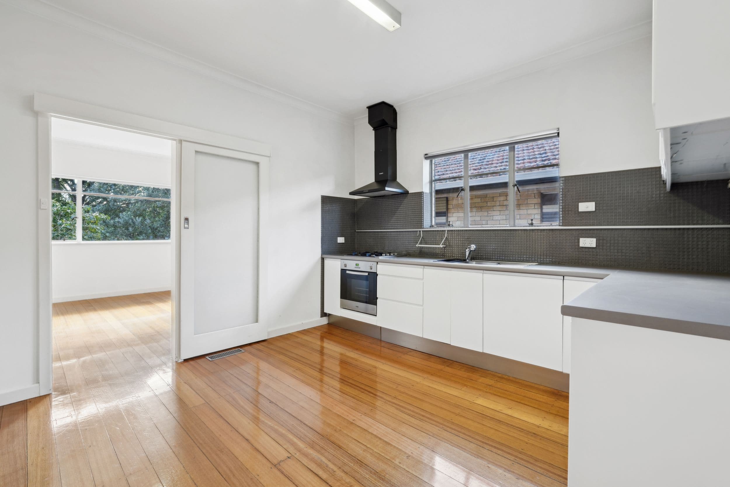 31A Steane Street, Reservoir VIC 3073, Reservoir - Thumbnail 3