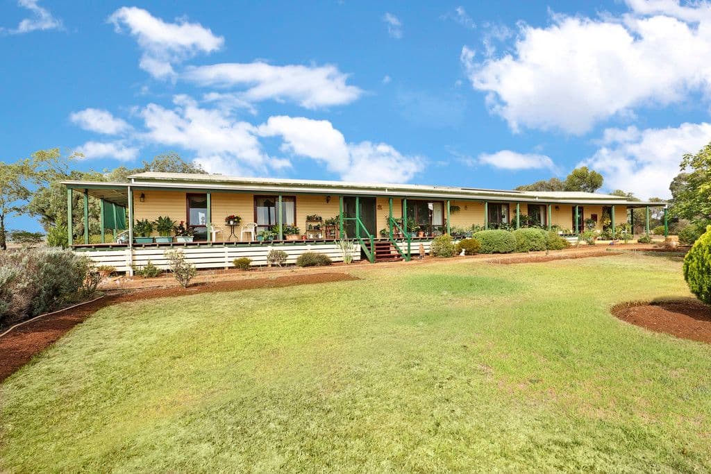 45 Canterbury Road West, Lara VIC 3212, Lara - Thumbnail 8