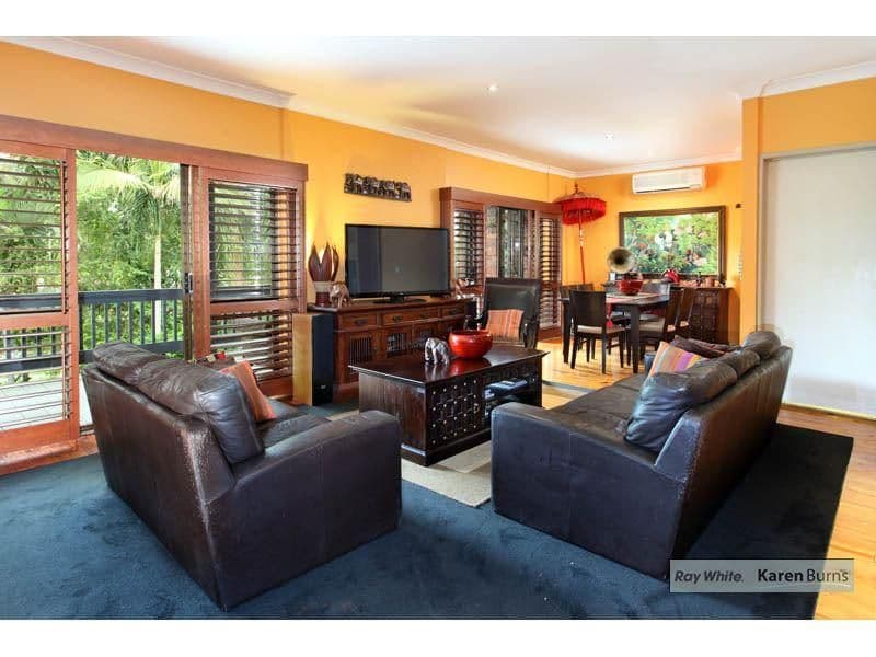 11 Wyndarra Street, KENMORE QLD 4069, Kenmore - Thumbnail 3