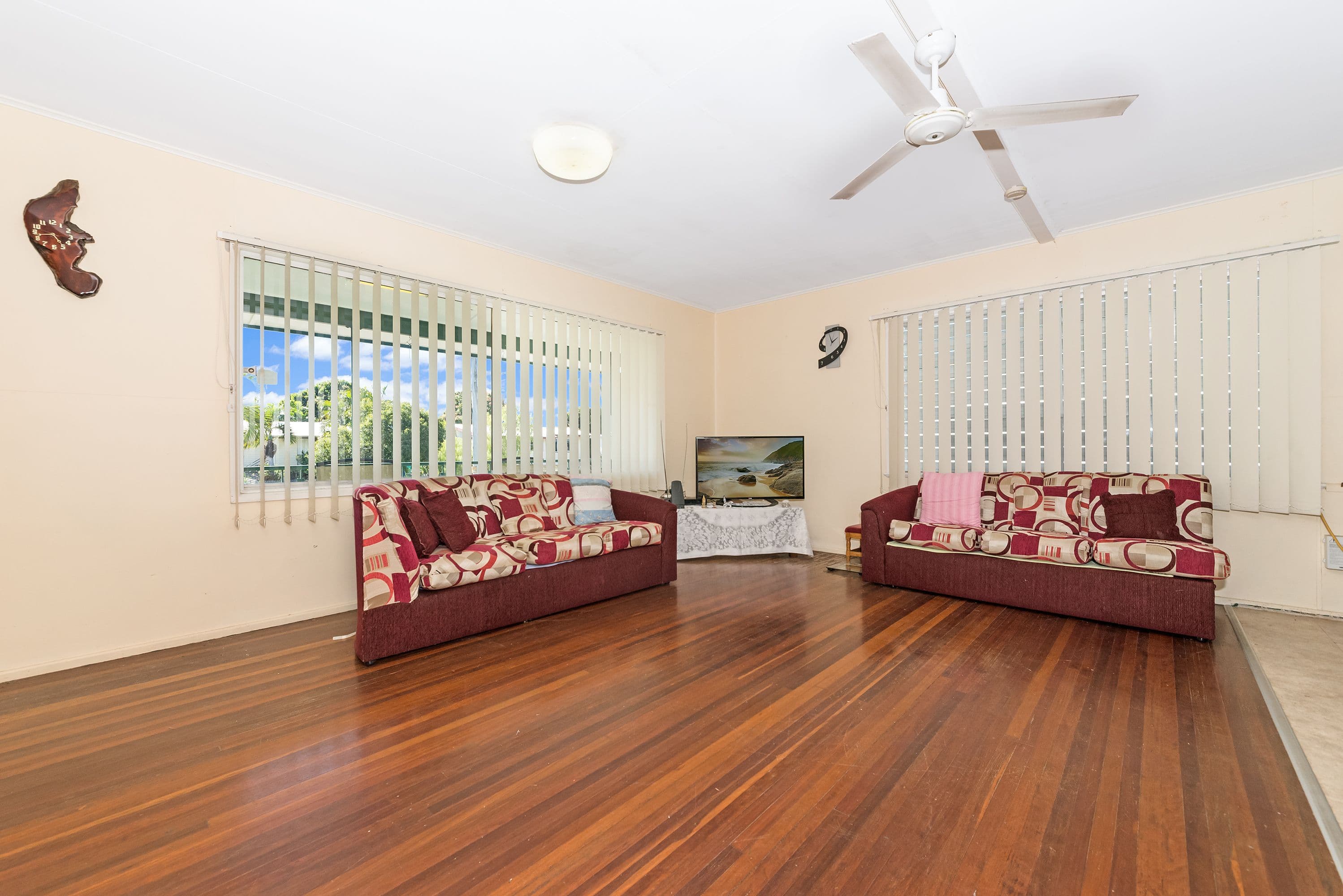30 Laburnum Street, Cranbrook QLD 4814, Cranbrook - Thumbnail 2