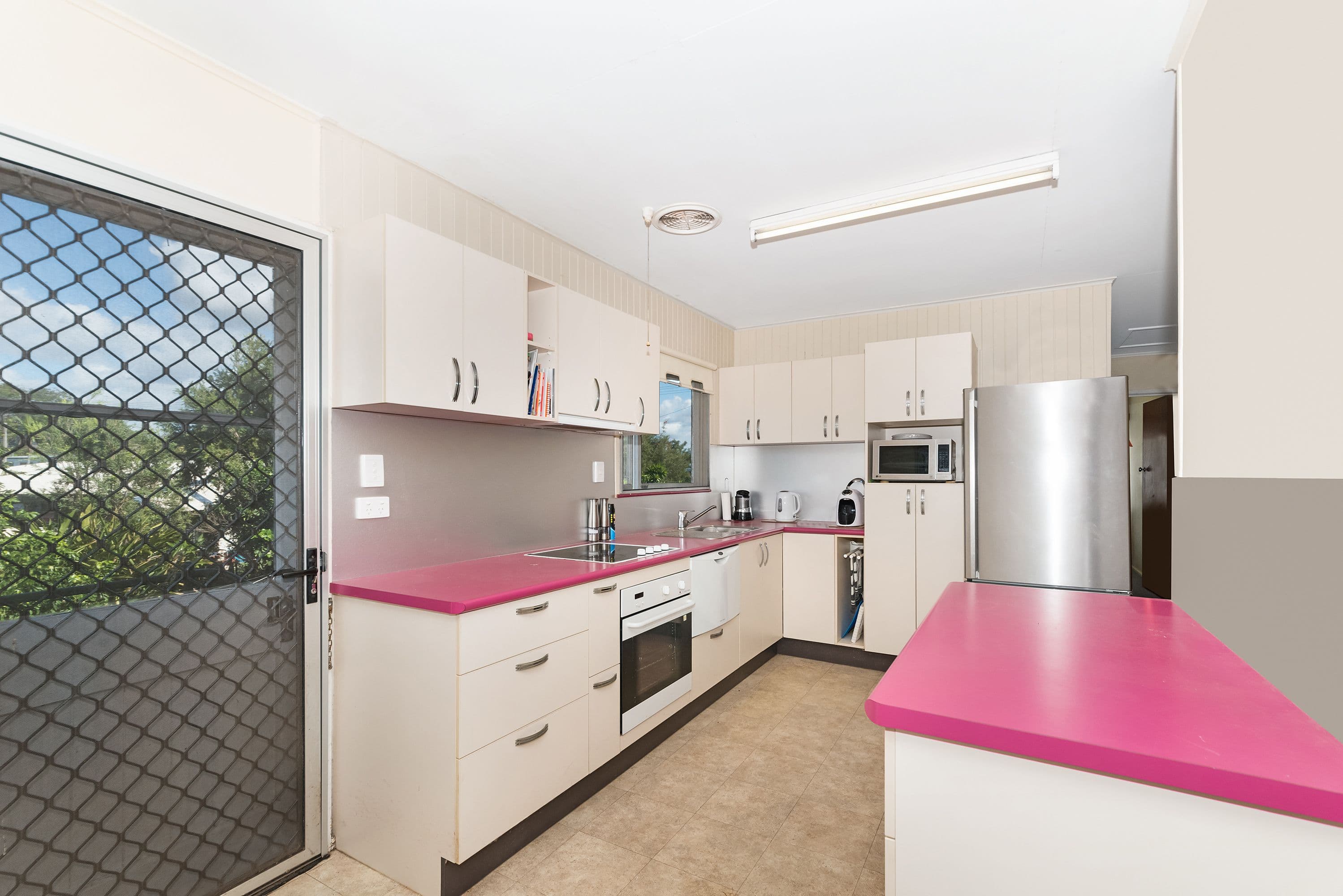30 Laburnum Street, Cranbrook QLD 4814, Cranbrook - Thumbnail 4