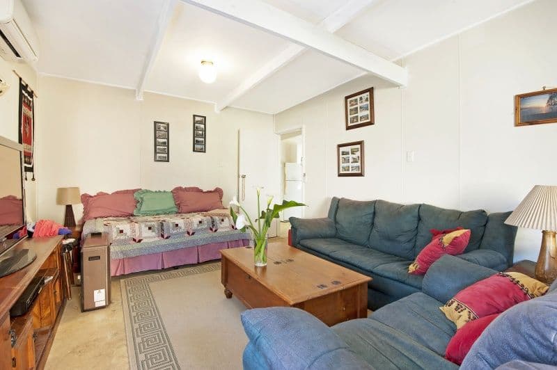 3 Gladys Avenue, BERKELEY VALE NSW 2261, Berkeley Vale - Thumbnail 5