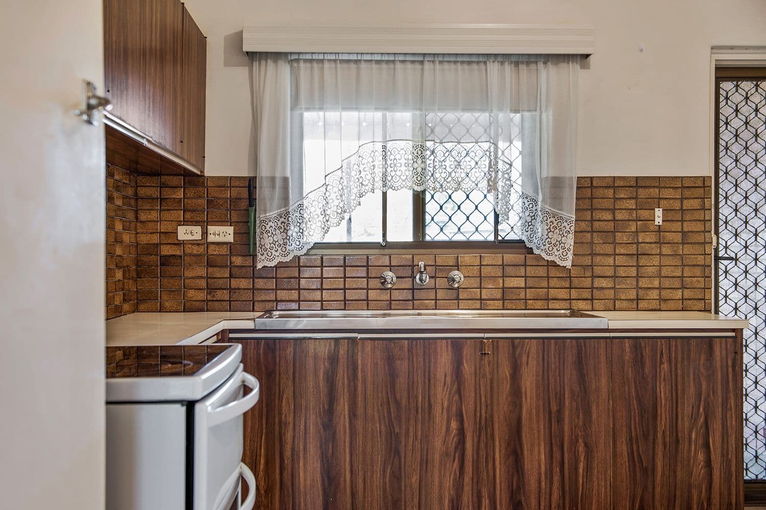 31 Shandon Avenue, Seaton SA 5023, Seaton - Thumbnail 5