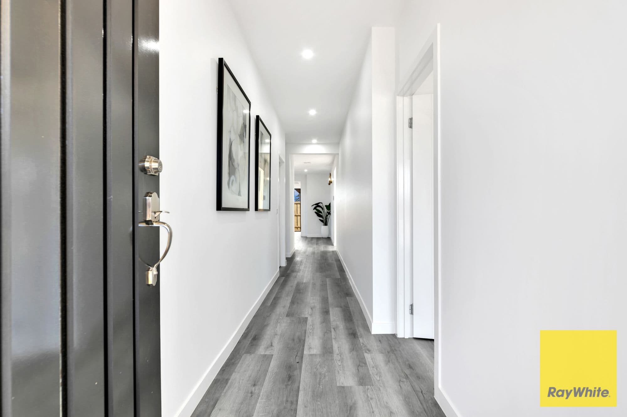 4 Bartle Way, Donnybrook VIC 3064, Donnybrook - Thumbnail 3