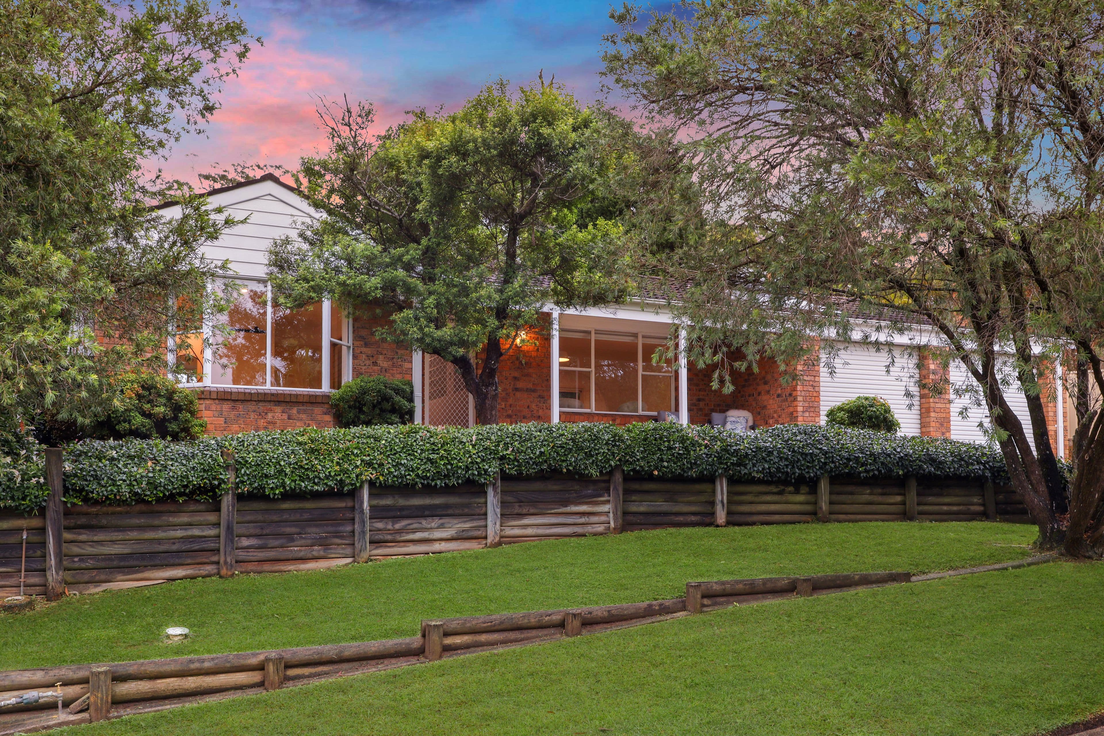 4 Waldron Road, Kincumber NSW 2251, Kincumber - Thumbnail 2