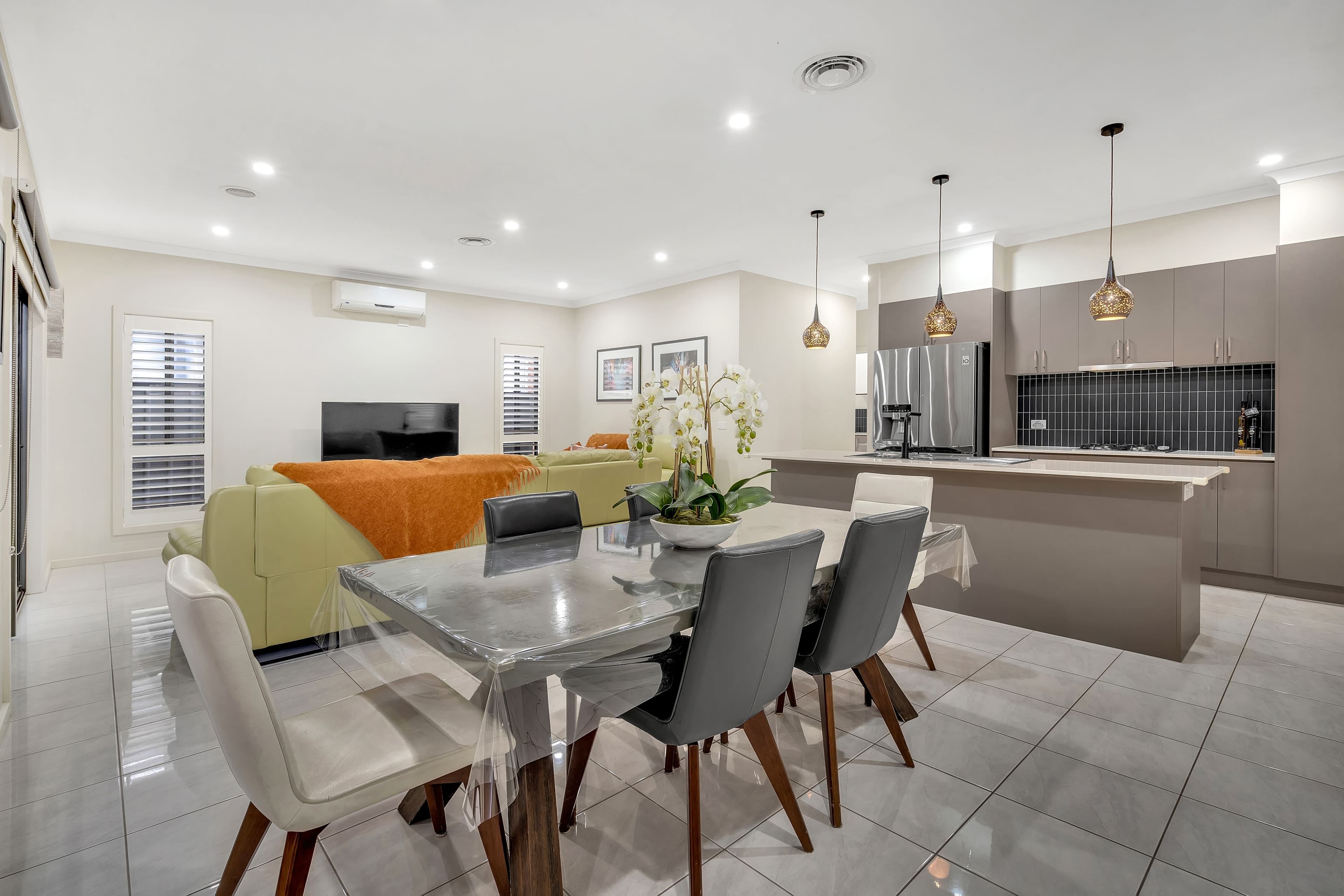 31 Groveton Street, Craigieburn VIC 3064, Craigieburn - Thumbnail 3