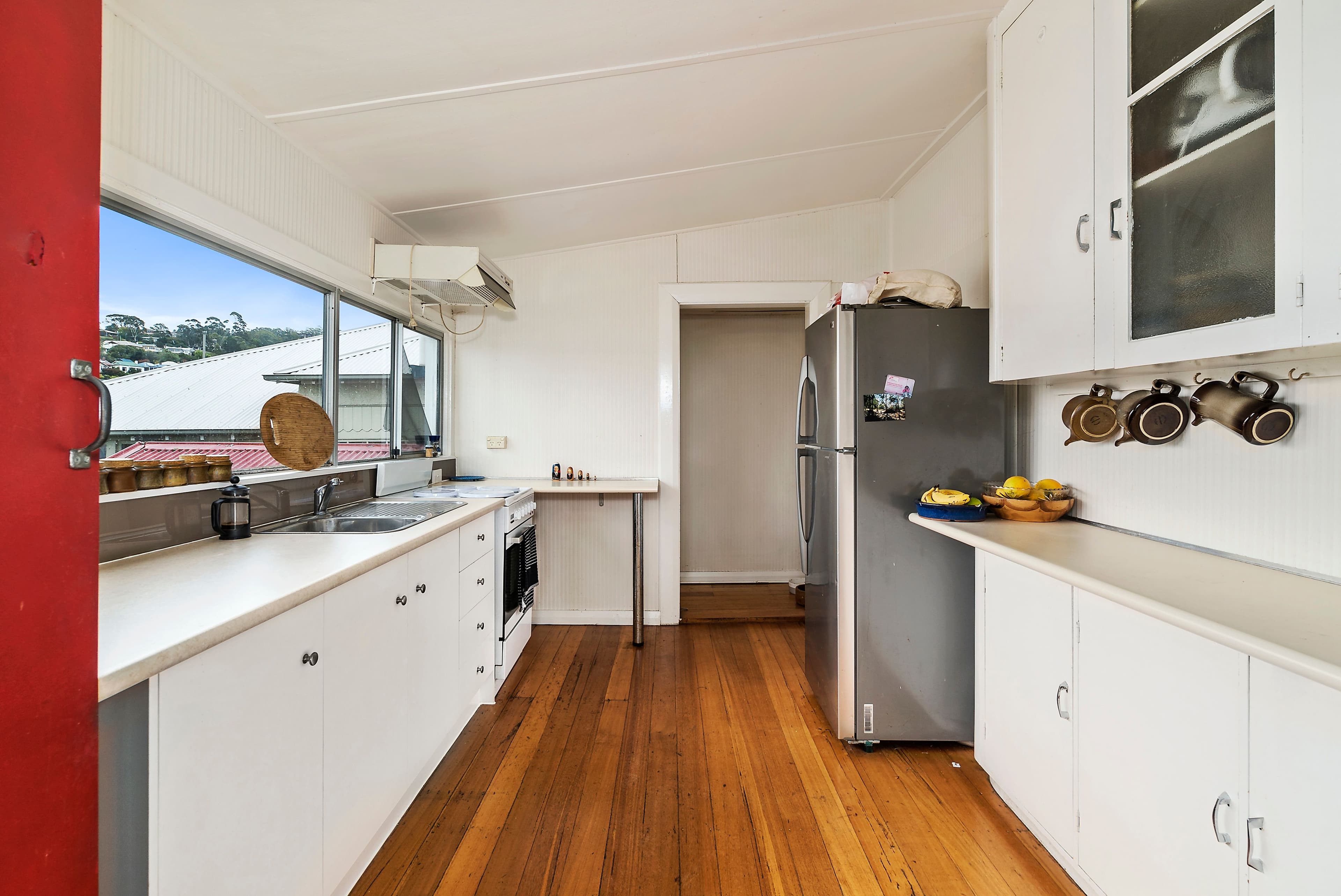 14 Cavell Street, West Hobart TAS 7000, West Hobart - Thumbnail 8
