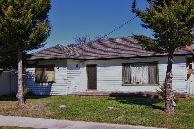 209 High Street, Heathcote VIC 3523, Heathcote - Thumbnail 2