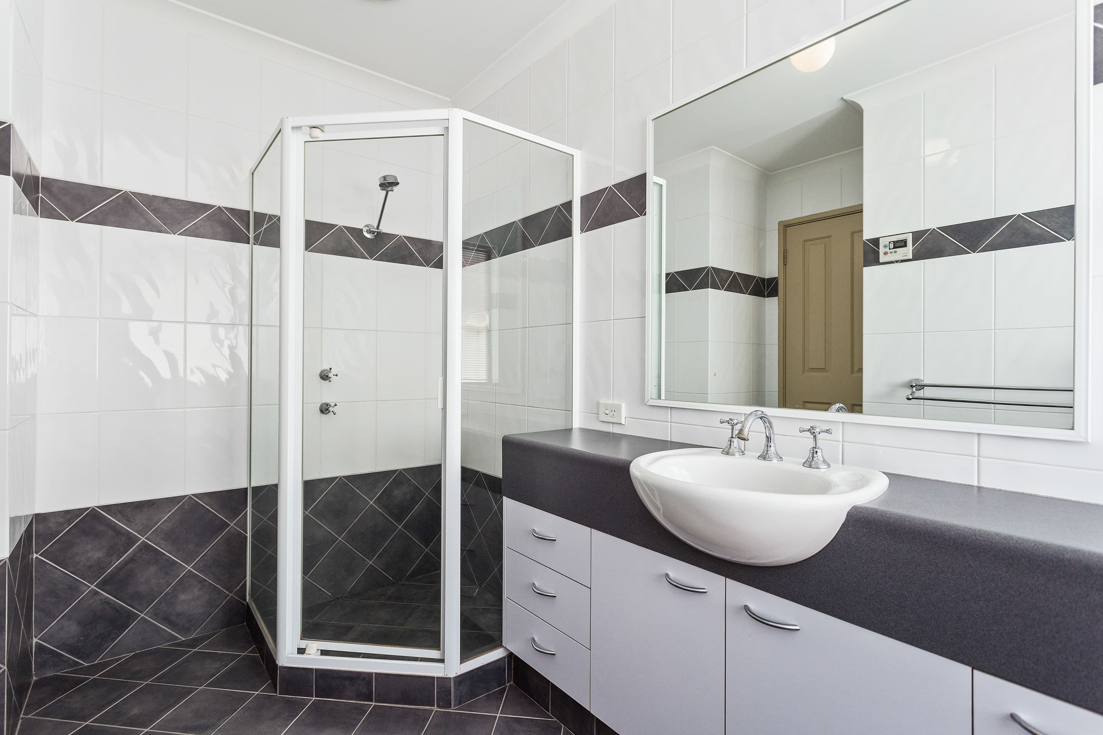 92b Sacramento Avenue, Beechboro WA 6063, Beechboro - Thumbnail 6