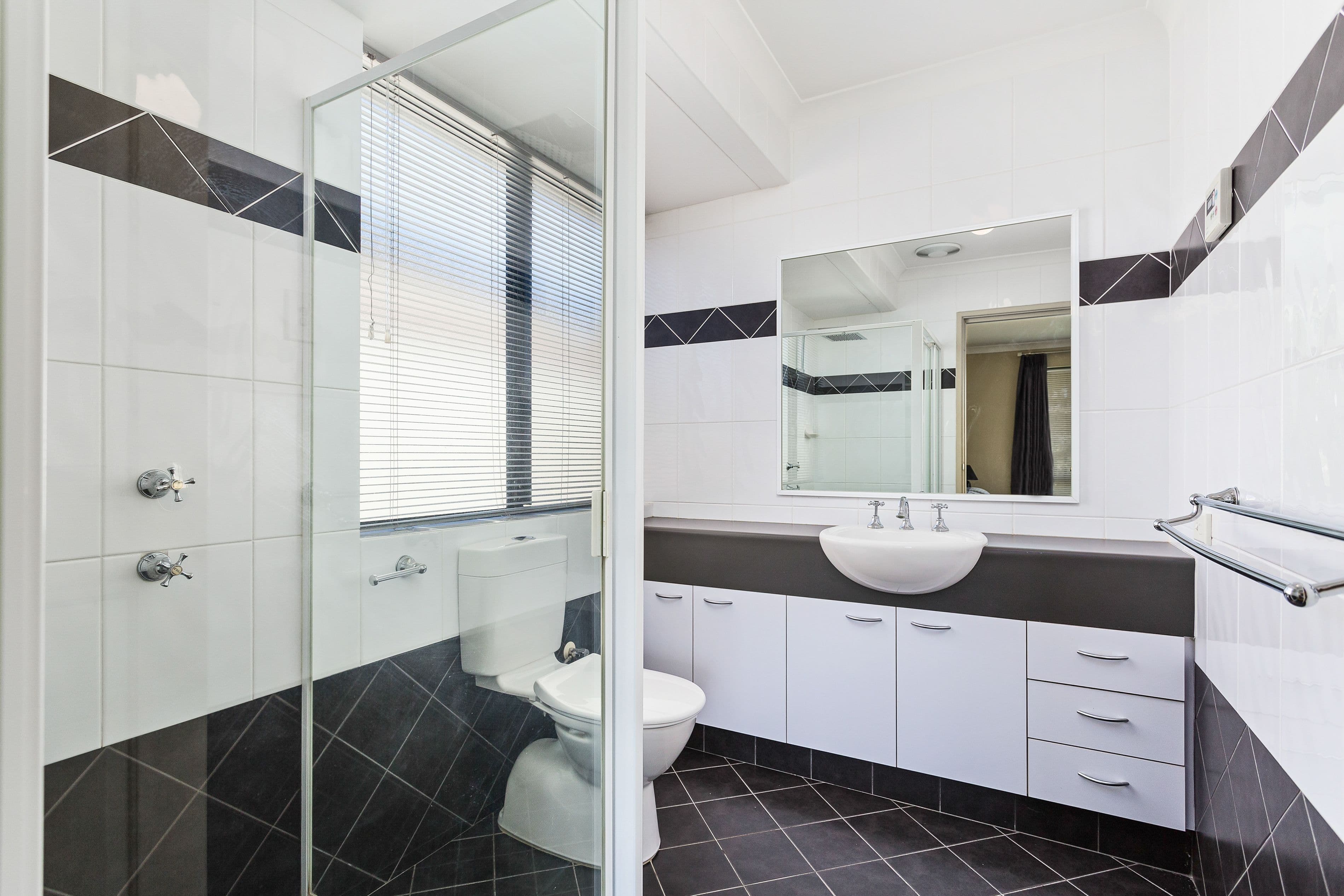 92b Sacramento Avenue, Beechboro WA 6063, Beechboro - Thumbnail 7