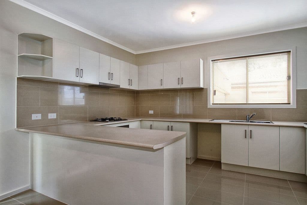 42 ZINA Grove, MOOROOLBARK VIC 3138, Mooroolbark - Thumbnail 5