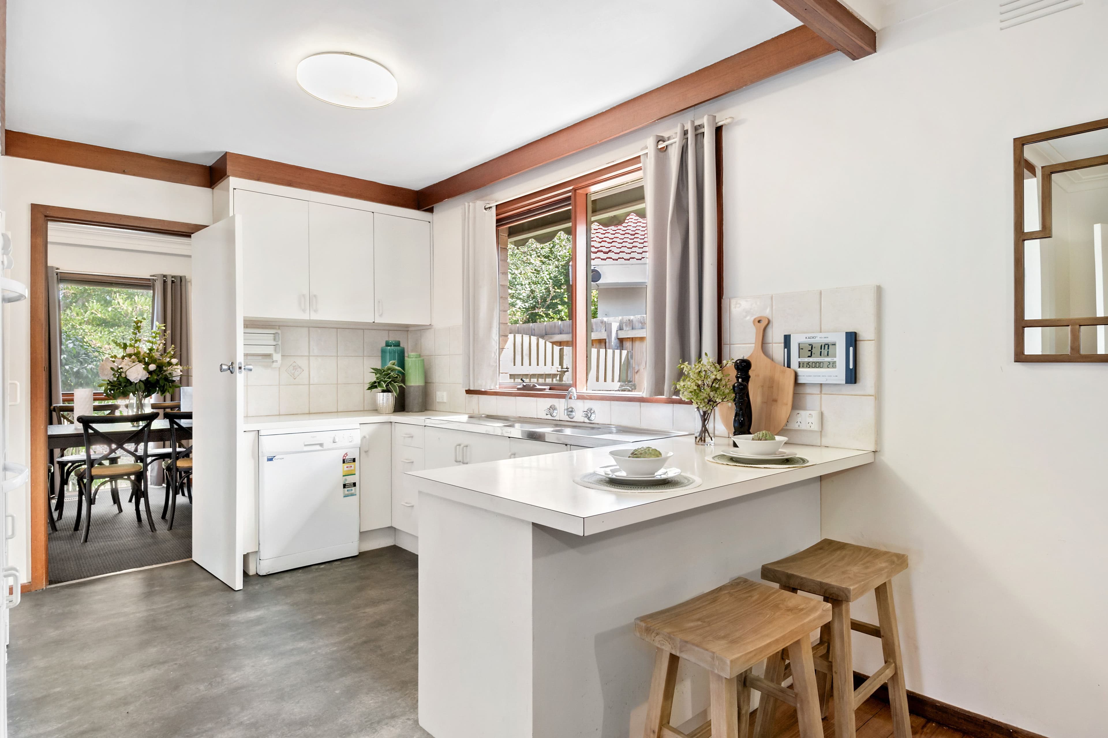 58 Gladesville Drive, Bentleigh East VIC 3165, Bentleigh East - Thumbnail 3