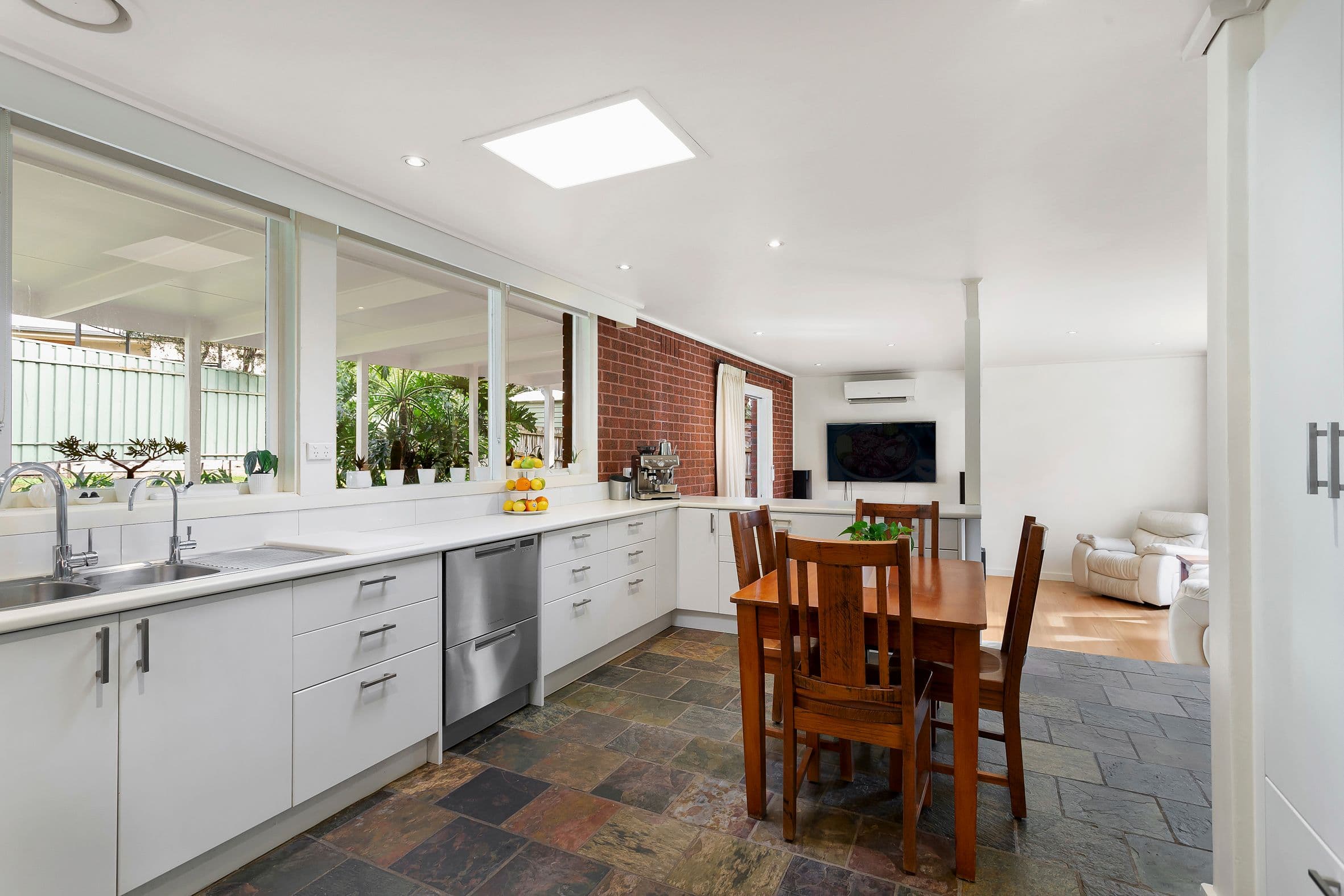 1356 Main Road, Eltham VIC 3095, Eltham - Thumbnail 4
