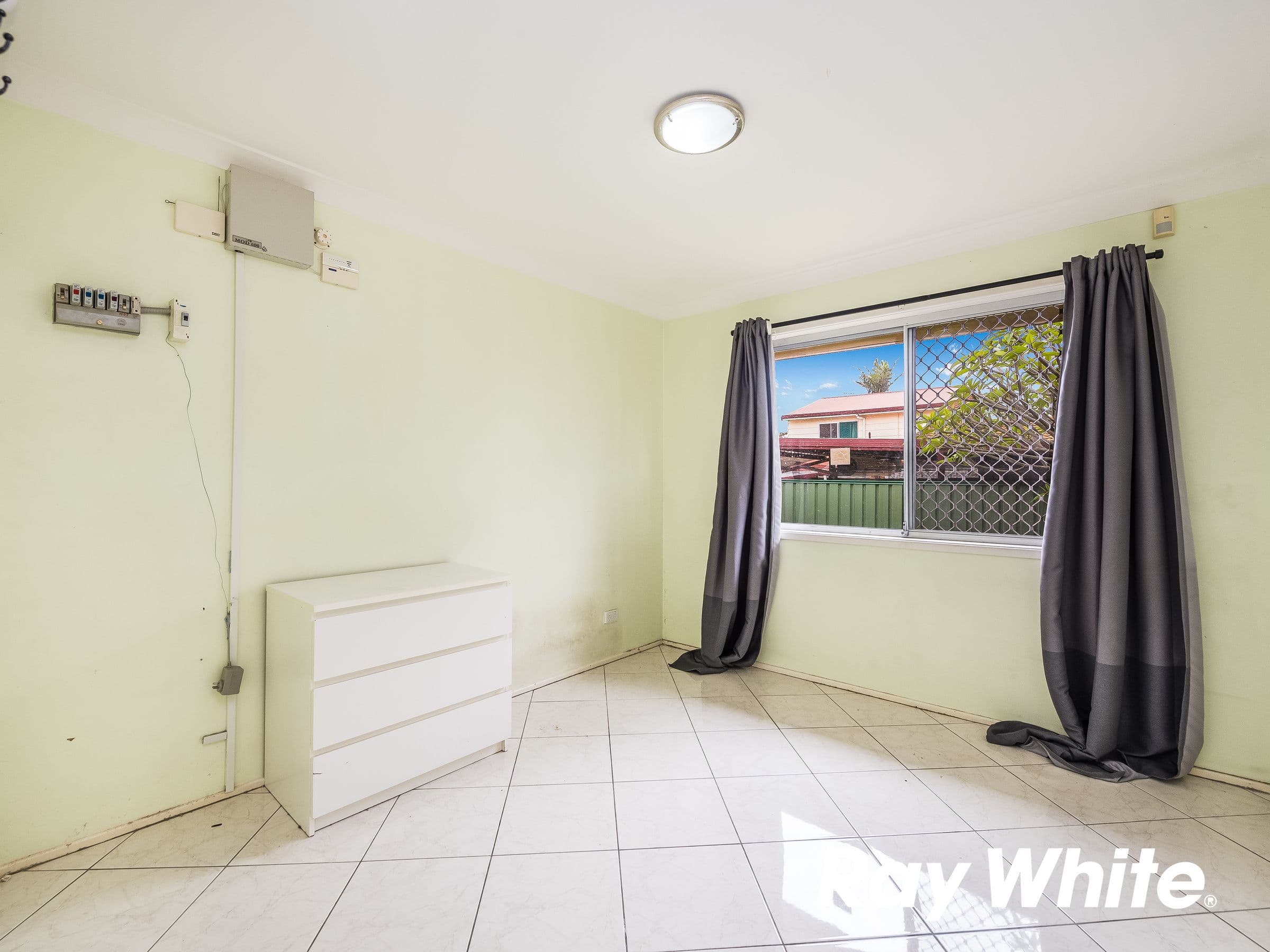 26 Ewing Road, Logan Central QLD 4114, Logan Central - Thumbnail 4