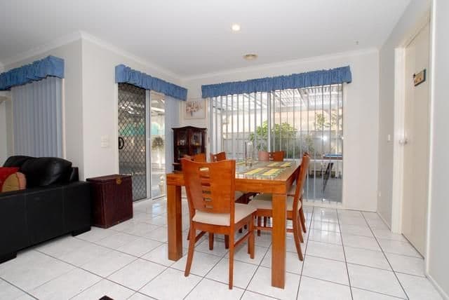 38 Lynbridge Crescent, TARNEIT VIC 3029, Tarneit - Thumbnail 3