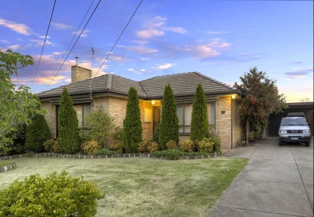 58 Dundee Street, Reservoir VIC 3073, Reservoir - Thumbnail 2
