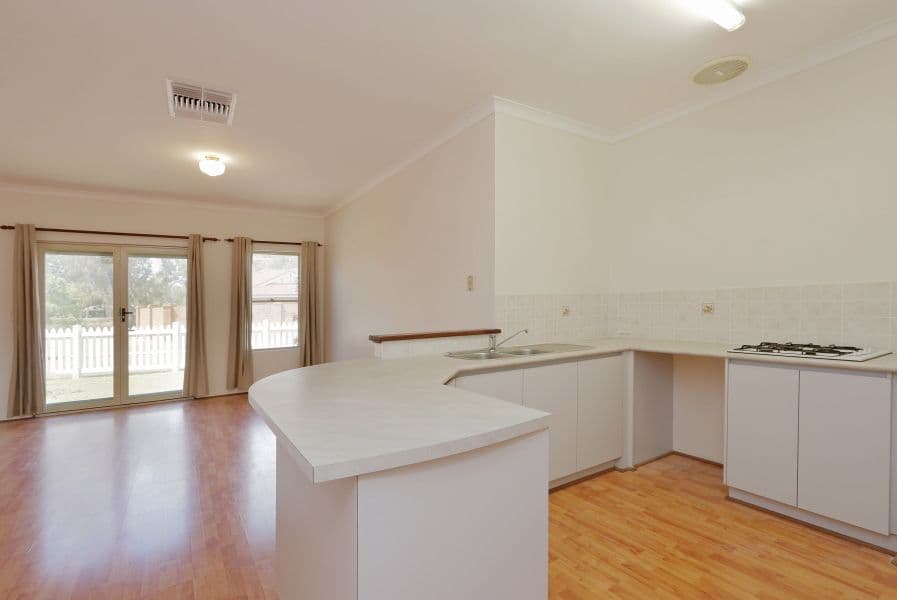14 Willow Tree Drive, Kewdale WA 6105, Kewdale - Thumbnail 5