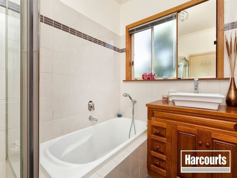 13 Oswald Street, Dandenong, Dandenong - Thumbnail 7