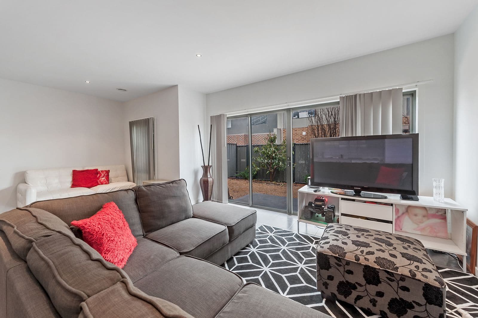 4 Delany Lane, Craigieburn VIC 3064, Craigieburn - Thumbnail 2