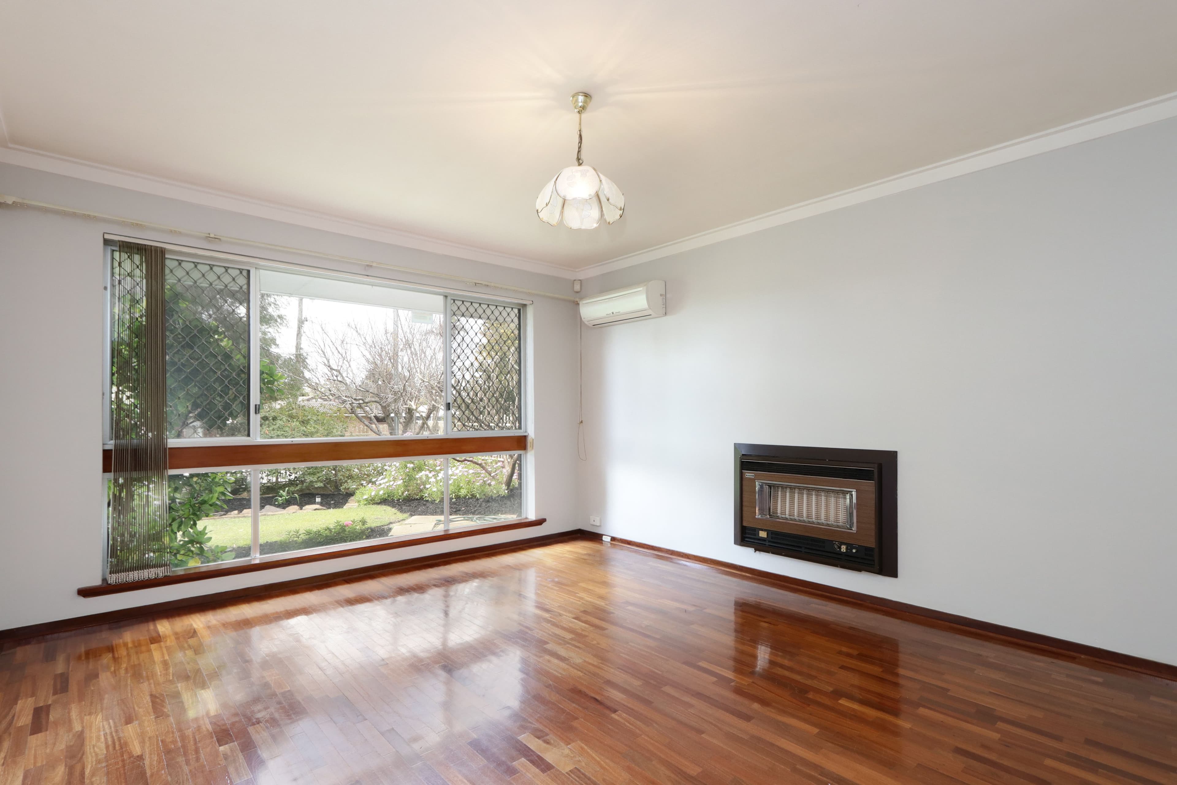 5 Nethercott Street, Huntingdale WA 6110, Huntingdale - Thumbnail 5