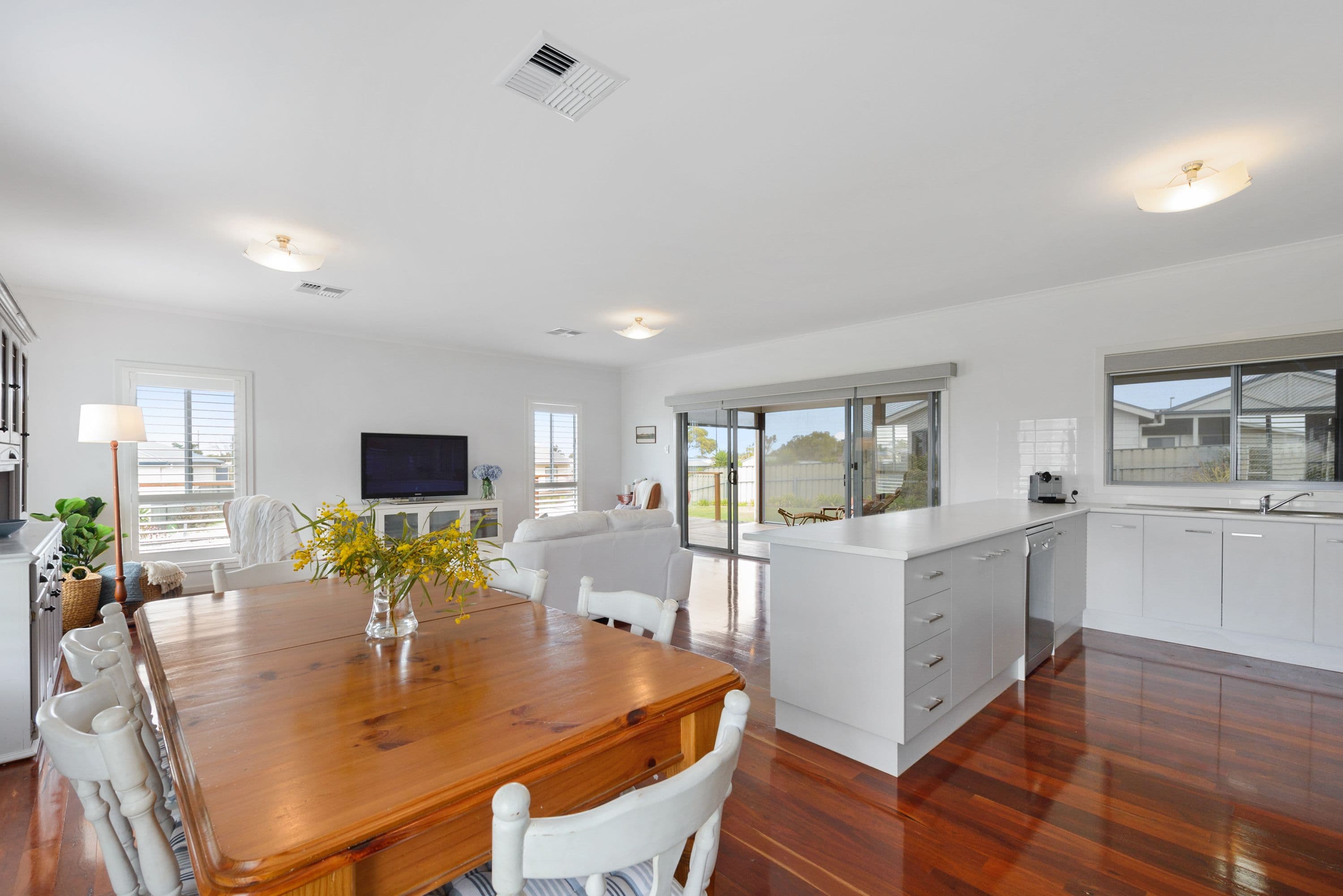 1 Mulkra Court, Port Vincent SA 5581, Port Vincent - Thumbnail 3