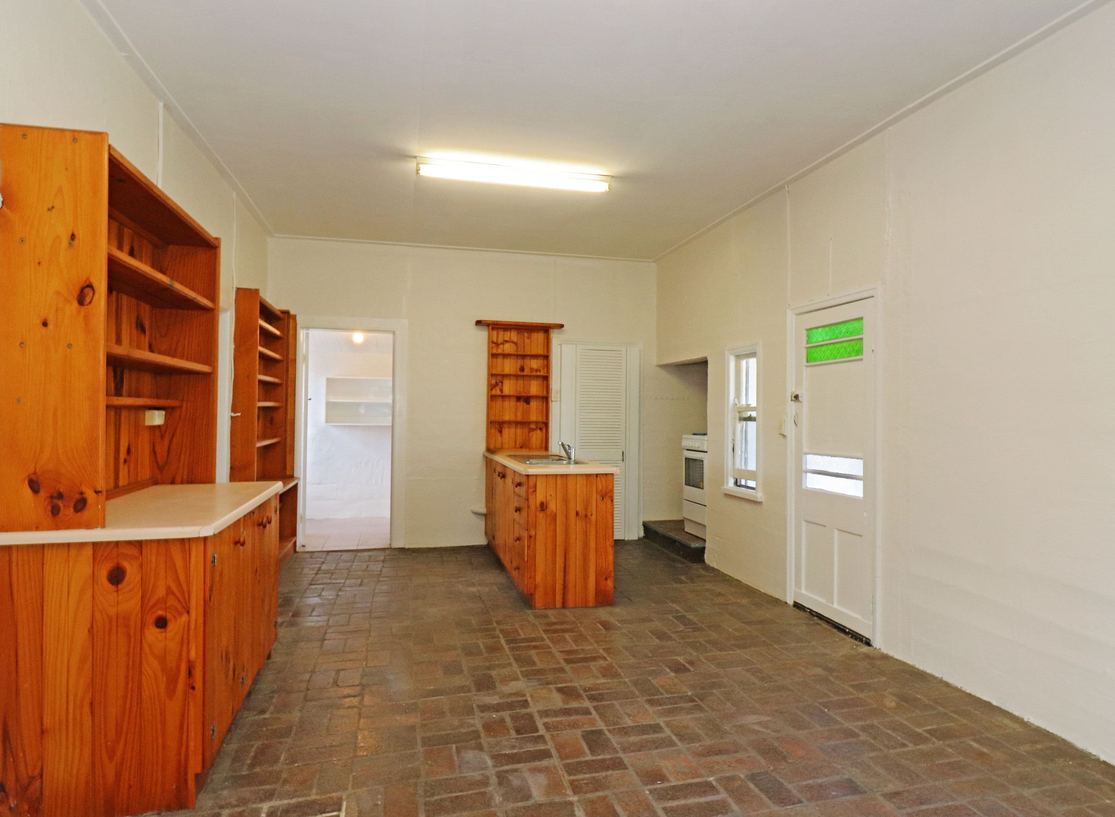 14a Moncrieffe Street, Warwick QLD 4370, Warwick - Thumbnail 3