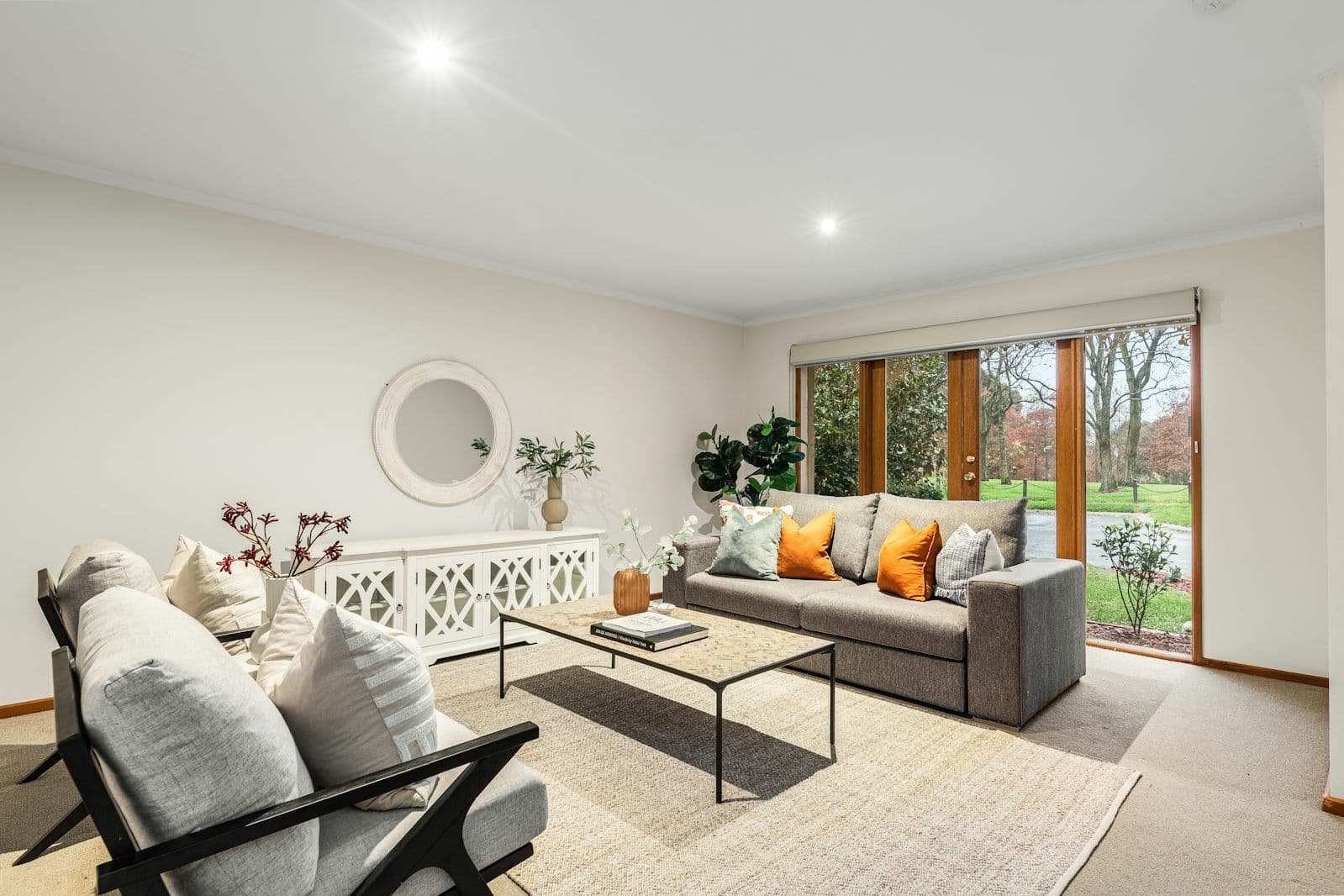 13 Tarrangower Place, Berwick VIC 3806, Berwick - Thumbnail 2