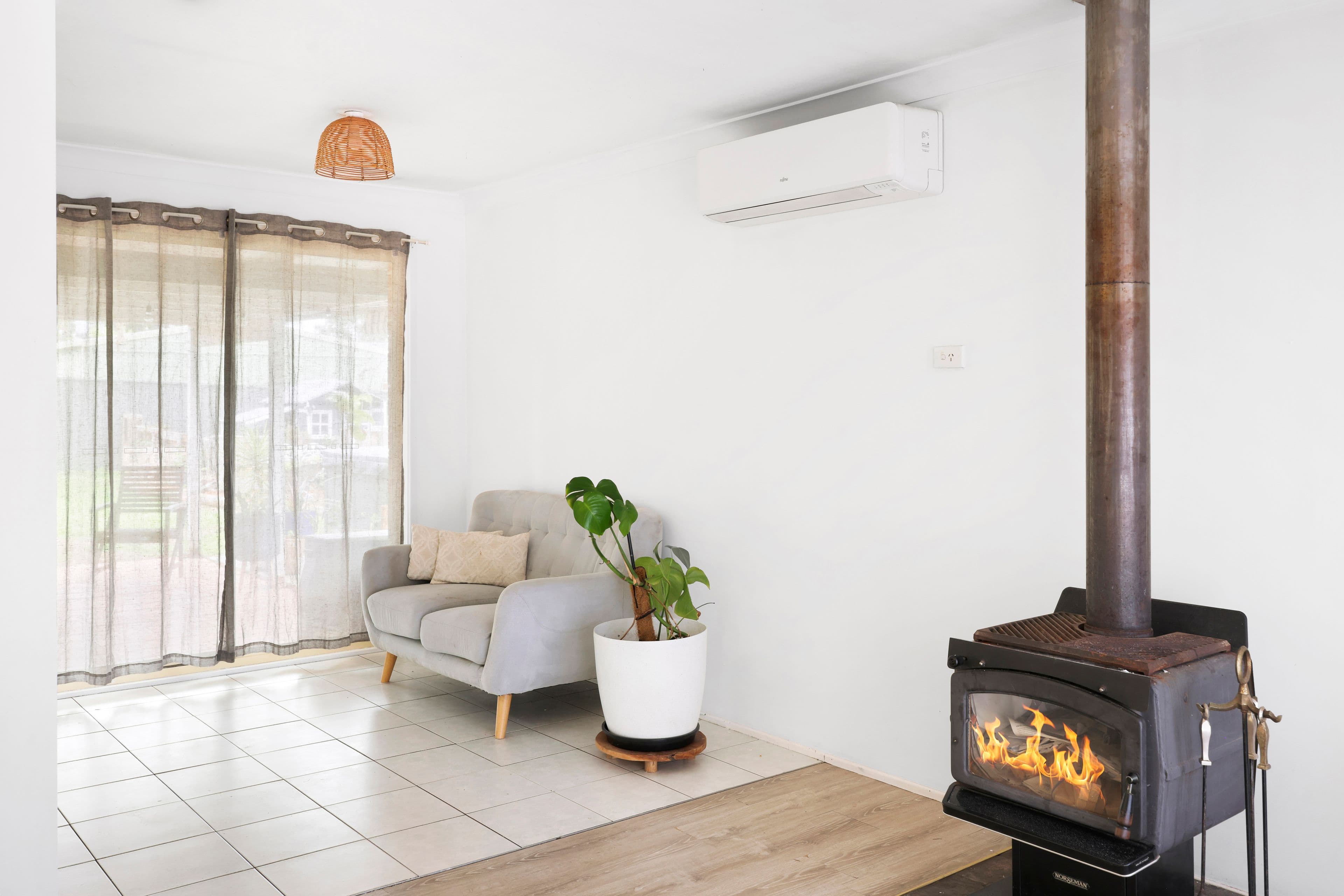 30 Laura Street, Hill Top NSW 2575, Hill Top - Thumbnail 4