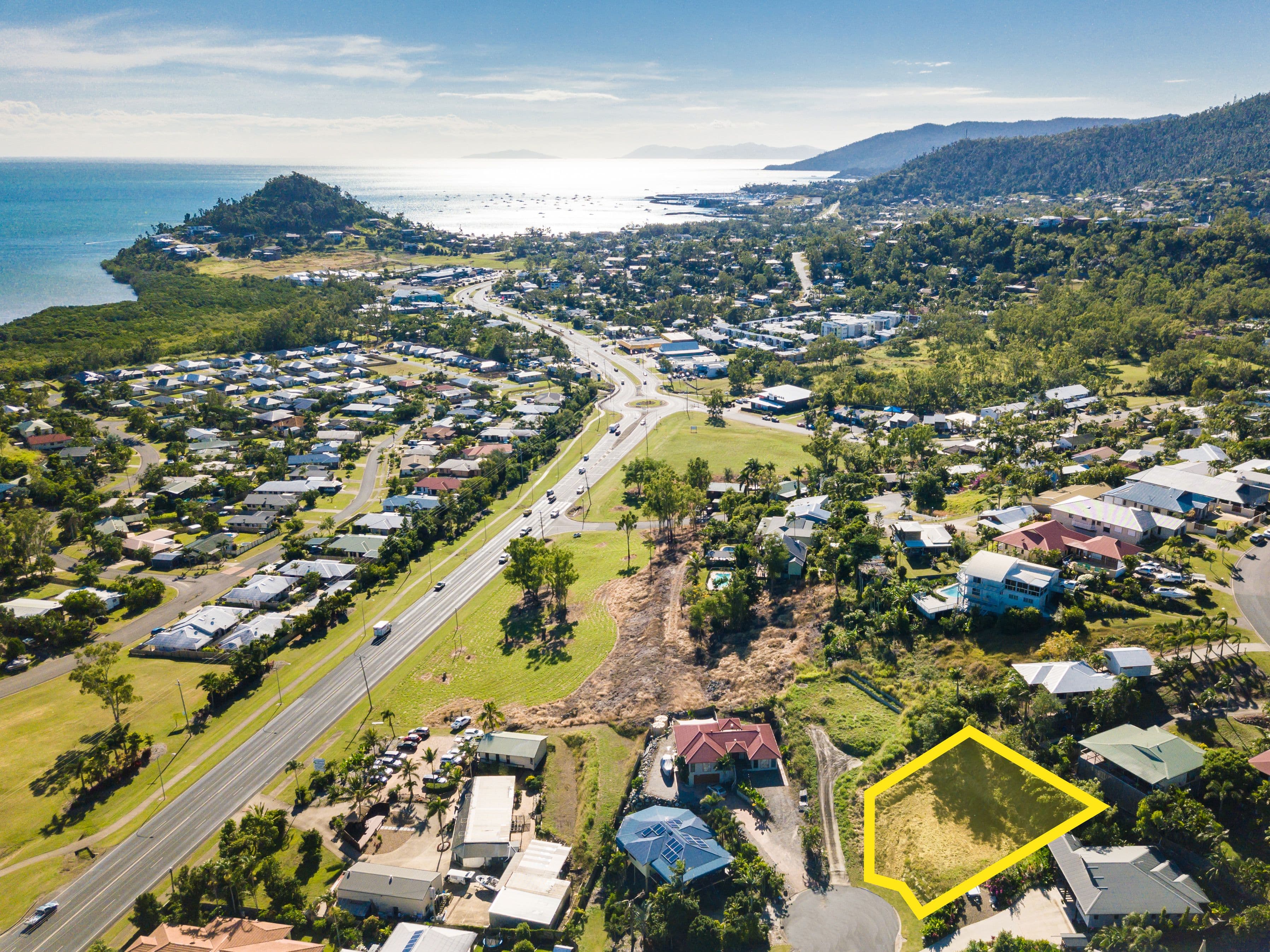 26 Wills Court, Cannonvale QLD 4802, Cannonvale - Image 1