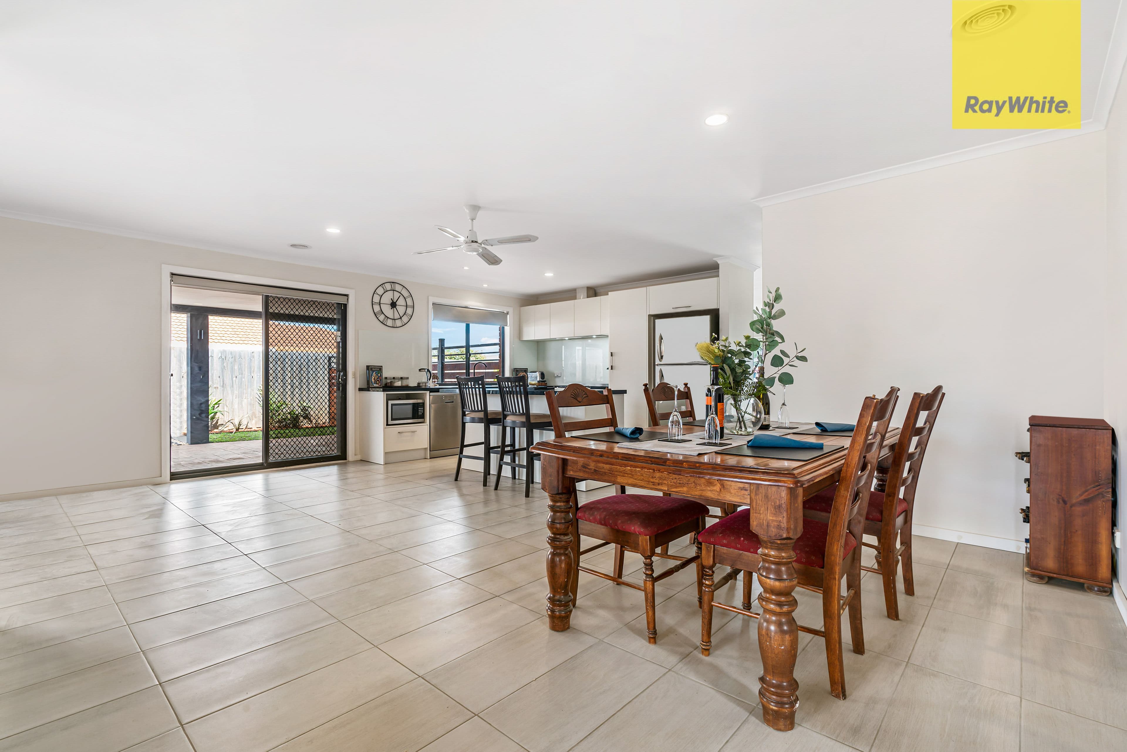 14 Regal Court, Melton South VIC 3338, Melton South - Thumbnail 4