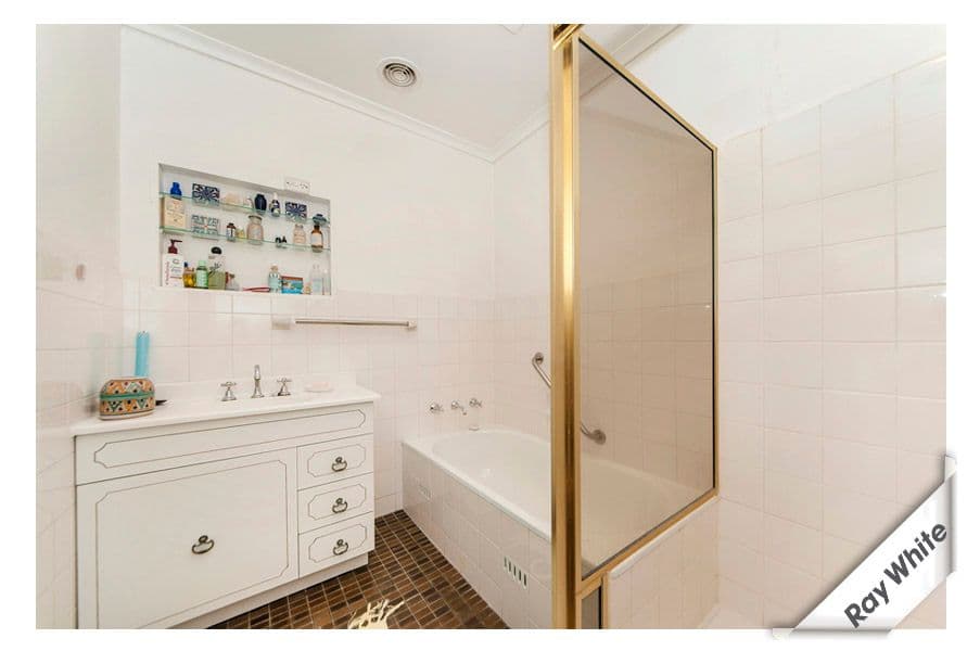 27 Southwell Street, WEETANGERA ACT 2614, Weetangera - Thumbnail 7