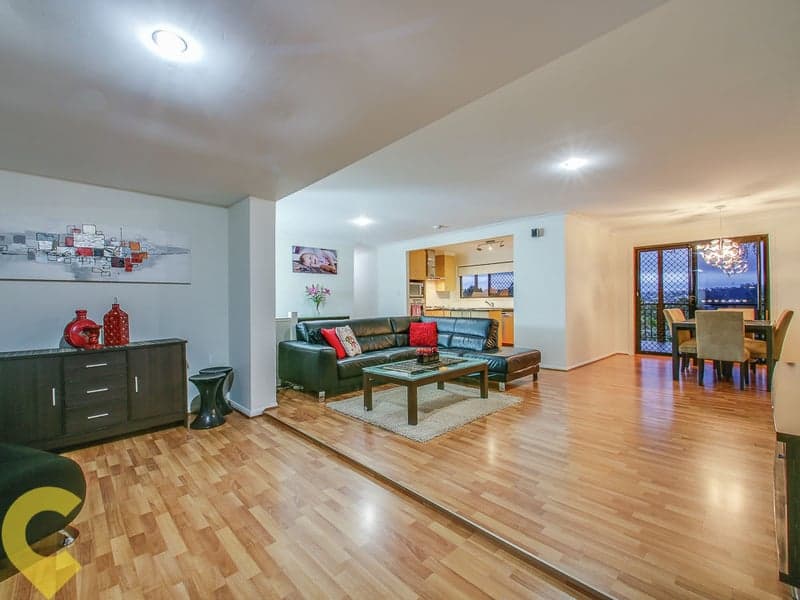 1134 South Pine Road, Arana Hills - Thumbnail 4