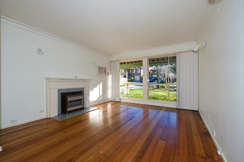 12 Illoura Street, WATSONIA VIC 3087, Watsonia - Thumbnail 3