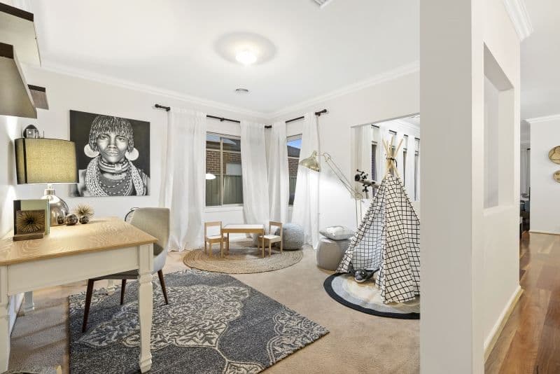 17 Narmara Mews, Wyndham Vale VIC 3024, Wyndham Vale - Thumbnail 2