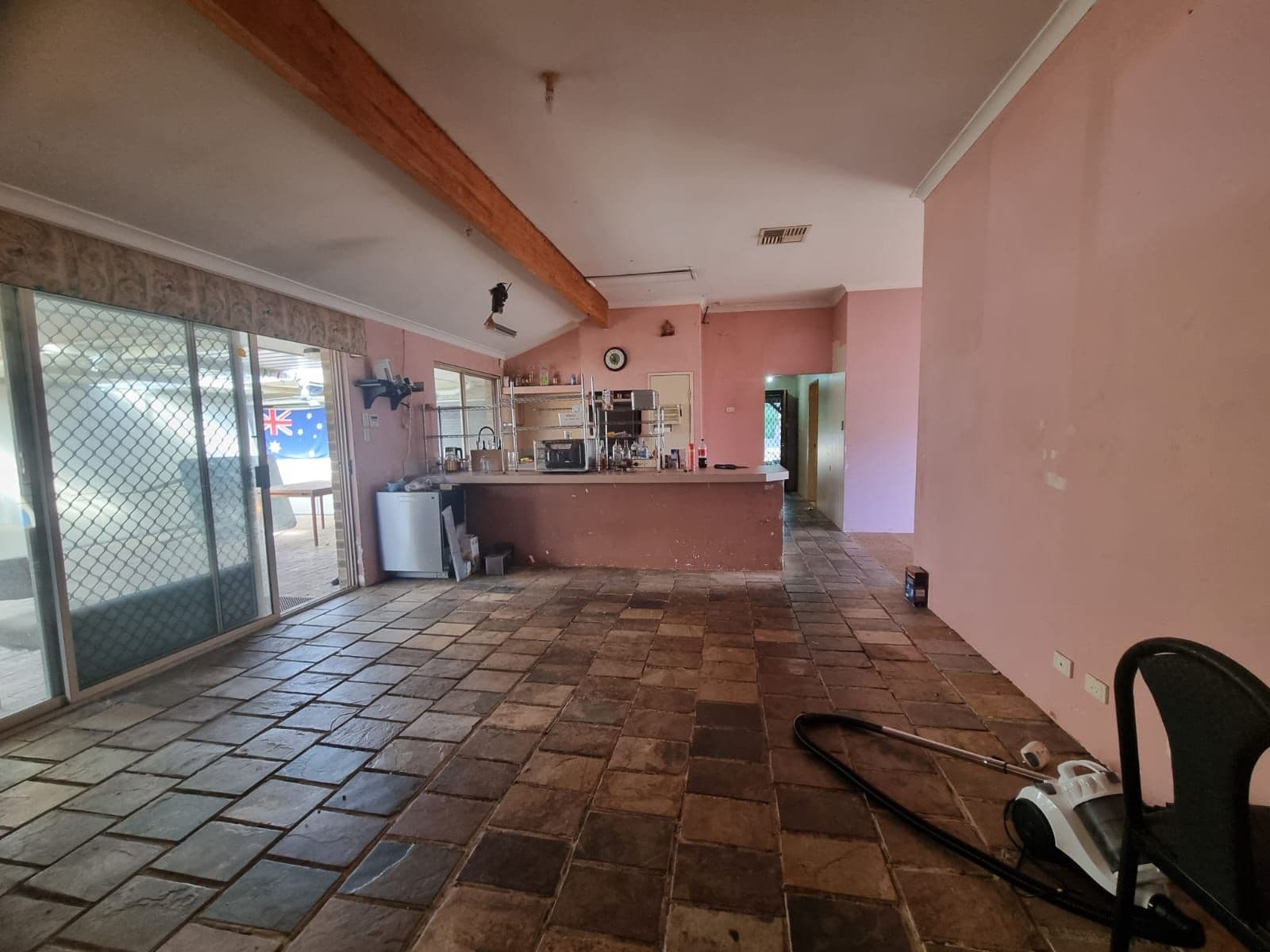 15 Chungking Grove, Stratton WA 6056, Stratton - Image 1