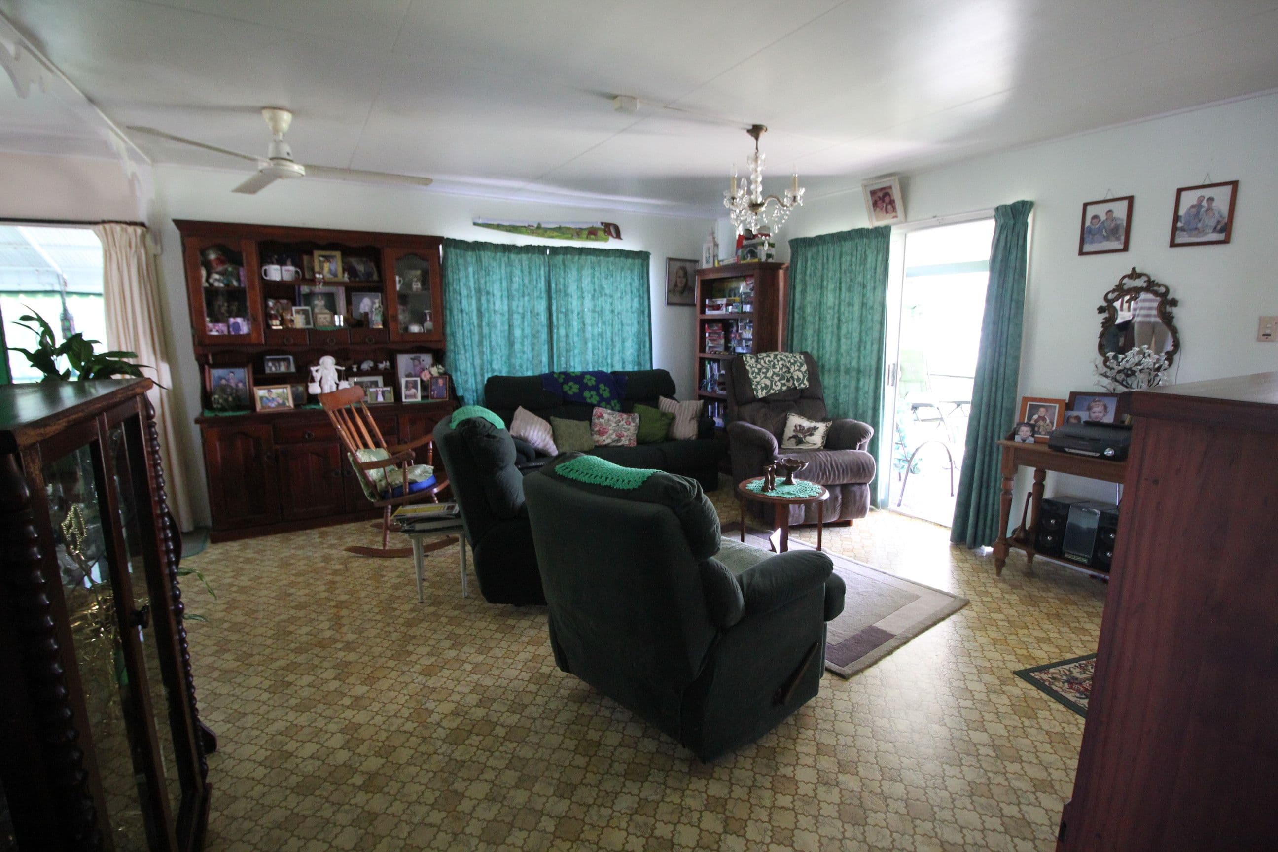 464 Sunnybank Road, Braemeadows QLD 4850, Braemeadows - Thumbnail 4