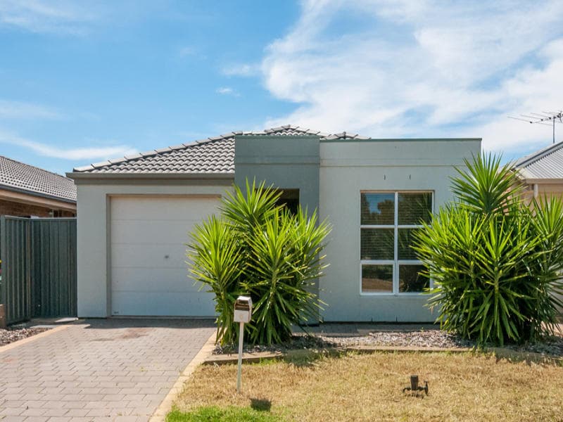 6 Purdilla Place, Andrews Farm - Image 1