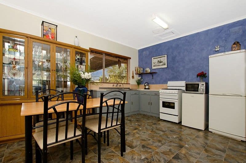 18 Parslow Road, PARA HILLS SA 5096, Para Hills - Thumbnail 3
